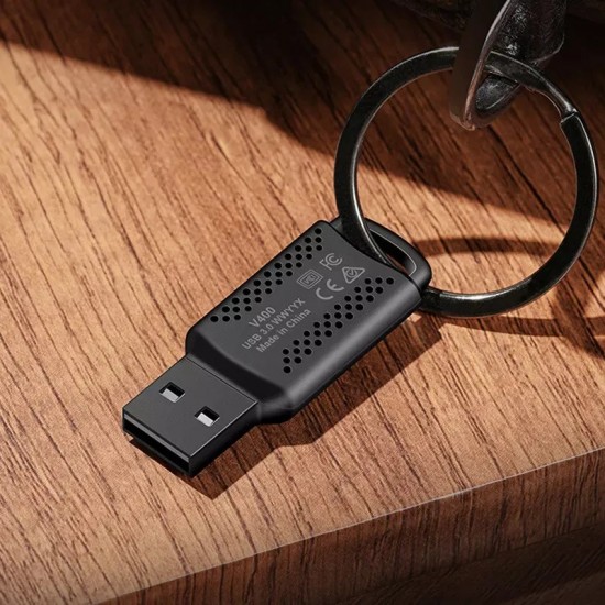 Lexar JumpDrive V400 32GB Преносима памет