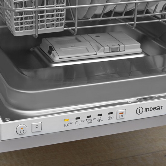 Indesit DSIE 2B19 Съдомиялна за вграждане