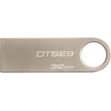 Kingston DTSE9H 32GB Преносима памет
