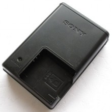 Sony BC-CSK 1 Зарядно за батерия на фотоапарат